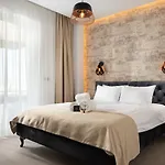 Apartment The Alley By Kanopian *