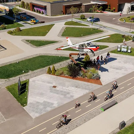 The Alley By Kanopian