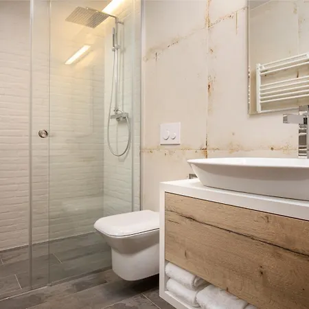 The Alley By Kanopian *