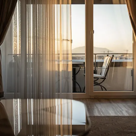 The Alley By Kanopian * Braşov