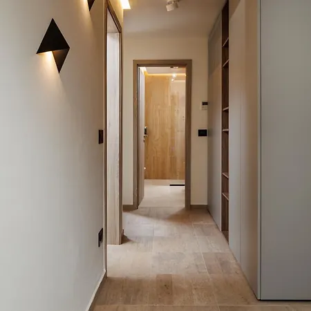 The Alley By Kanopian Braşov