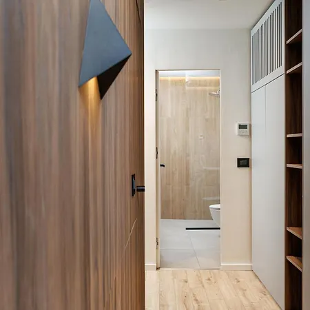 The Alley By Kanopian Apartment