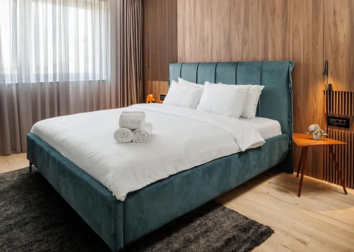 The Alley By Kanopian *